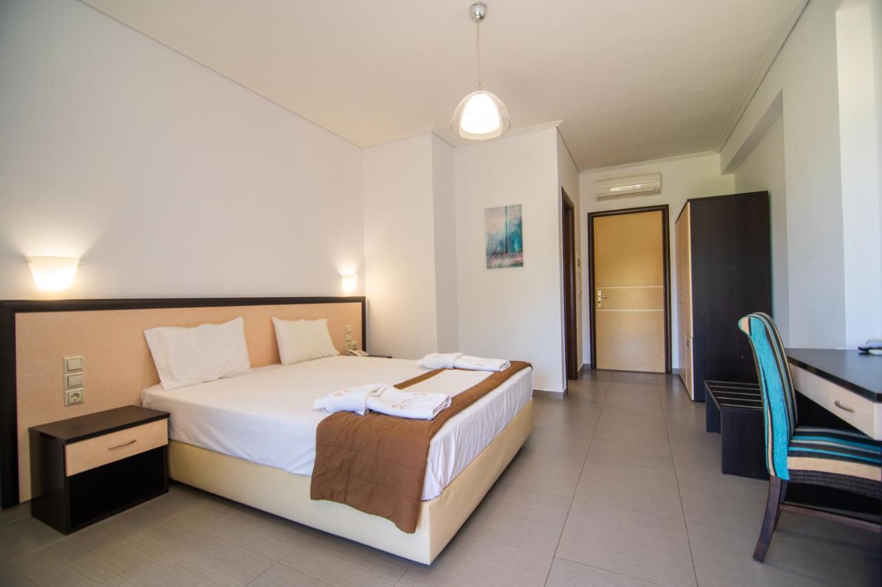 Riviera Perdika Hotel Exterior photo